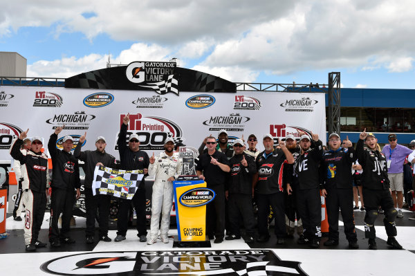 NASCAR Camping World Truck Series
LTI Printing 200
Michigan International Speedway, Brooklyn, MI USA
Saturday 12 August 2017
Darrell Wallace Jr, Maestro's Classic Chevrolet Silverado celebrates in Victory Lane
World Copyright: Nigel Kinrade
LAT Images NASCAR Camping World Truck Series
LTI Printing 200
Michigan International Speedway, Brooklyn, MI USA
Saturday 12 August 2017
Darrell Wallace Jr, Maestro's Classic Chevrolet Silverado celebrates in Victory Lane
World Copyright: Nigel Kinrade
LAT Images