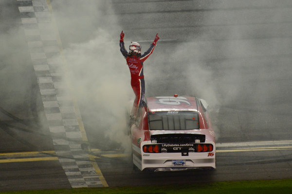 2017 Xfinity - Powershares QQQ 300
Daytona International Speedway, Daytona Beach, FL USA
Saturday 25 February 2017
Ryan Reed, Wins the Xfinity race at Daytona.
World Copyright: John K Harrelson / LAT Images
ref: Digital Image 17DAY2jh_06710 2017 Xfinity - Powershares QQQ 300
Daytona International Speedway, Daytona Beach, FL USA
Saturday 25 February 2017
Ryan Reed, Wins the Xfinity race at Daytona.
World Copyright: John K Harrelson / LAT Images
ref: Digital Image 17DAY2jh_06710
