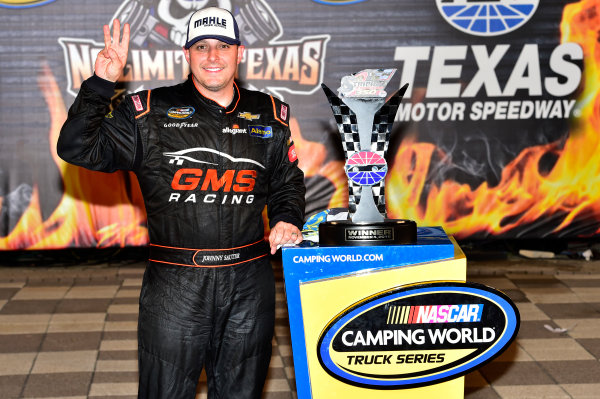 3-4 November, 2016, Fort Worth, Texas USA
Johnny Sauter (21) celebrates after winning at Texas.
©2016, John Harrelson / LAT Photo USA 3-4 November, 2016, Fort Worth, Texas USA
Johnny Sauter (21) celebrates after winning at Texas.
©2016, John Harrelson / LAT Photo USA