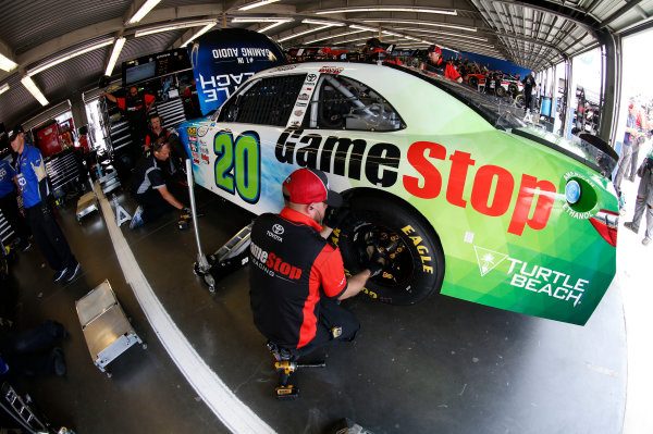 NASCAR XFINITY Series
Coca-Cola Firecracker 250
Daytona International Speedway, Daytona Beach, FL USA
Thursday 29 June 2017
Joey Logano, Discount Tire Ford Mustang
World Copyright: Matthew T. Thacker
LAT Images NASCAR XFINITY Series
Coca-Cola Firecracker 250
Daytona International Speedway, Daytona Beach, FL USA
Thursday 29 June 2017
Joey Logano, Discount Tire Ford Mustang
World Copyright: Matthew T. Thacker
LAT Images