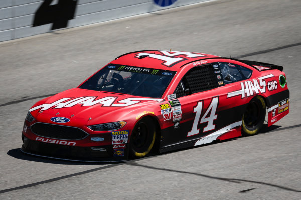 2017 Monster Energy NASCAR Cup Series - Fold of Honor QuikTrip 500
Atlanta Motor Speedway, Hampton, GA USA
Friday 3 March 2017
Clint Bowyer
World Copyright: Barry Cantrell/LAT Images
ref: Digital Image 17ATLbc0618 2017 Monster Energy NASCAR Cup Series - Fold of Honor QuikTrip 500
Atlanta Motor Speedway, Hampton, GA USA
Friday 3 March 2017
Clint Bowyer
World Copyright: Barry Cantrell/LAT Images
ref: Digital Image 17ATLbc0618