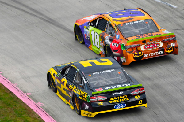 Monster Energy NASCAR Cup Series
First Data 500
Martinsville Speedway, Martinsville VA USA
Sunday 29 October 2017
Kyle Busch, Joe Gibbs Racing, M&M's Halloween Toyota Camry and Brad Keselowski, Team Penske, Alliance Truck Parts Ford Fusion
World Copyright: Nigel Kinrade
LAT Images Monster Energy NASCAR Cup Series
First Data 500
Martinsville Speedway, Martinsville VA USA
Sunday 29 October 2017
Kyle Busch, Joe Gibbs Racing, M&M's Halloween Toyota Camry and Brad Keselowski, Team Penske, Alliance Truck Parts Ford Fusion
World Copyright: Nigel Kinrade
LAT Images