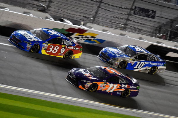 2017 NASCAR Monster Energy Cup - Can-Am Duels
Daytona International Speedway, Daytona Beach, FL USA
Thursday 23 February 2017
David Ragan, Denny Hamlin, FedEx Express Toyota Camry and Danica Patrick
World Copyright: Nigel Kinrade/LAT Images
ref: Digital Image 17DAY2nk07255