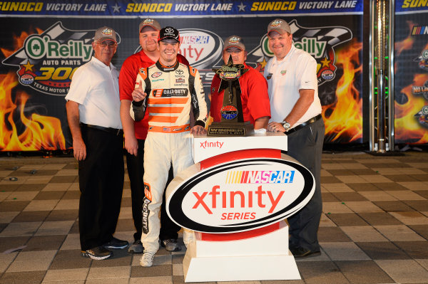 NASCAR XFINITY Series
O’Reilly Auto Parts 300
Texas Motor Speedway
Fort Worth, TX USA
Saturday 4 November 2017
Erik Jones, GameStop Call of Duty WWII Toyota Camry, celebrates in victory Lane.
World Copyright: John K Harrelson
LAT Images