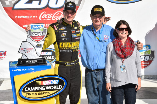21-22 October, 2016, Talladega, Alabama USA
Grant Enfinger wins at Talladega
©2016, John Harrelson / LAT Photo USA 21-22 October, 2016, Talladega, Alabama USA
Grant Enfinger wins at Talladega
©2016, John Harrelson / LAT Photo USA