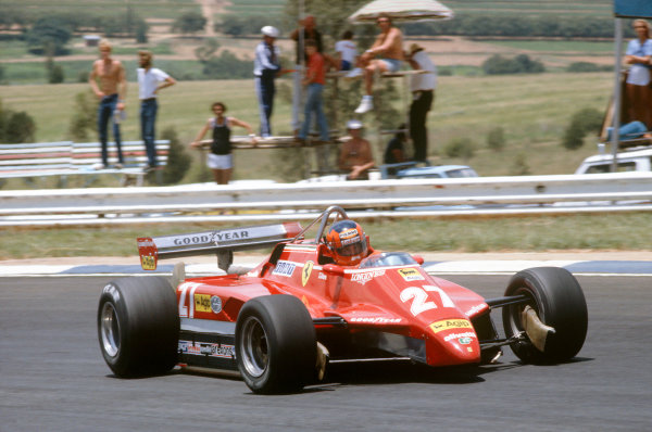 1982 South African Grand Prix
Kyalami, South Africa. 21st - 23rd January 1982.
Gilles Villeneuve sideways in the Ferrari 126C2. He eventually retired with a blown turbo. Action.
World Copyright: LAT Photographic.
ref: 82-SA-21. 60mb Scan.