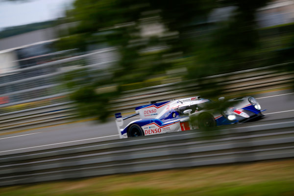 2015 24heures de Le Mans.
Toyota Racing (Toyota TS 040 Hybrid - LMP1), Anthony Davidson, Sebastien Buemi, Kazuki Nakajima. 
Qualifying Afternoon Session.
Circuit Des 24 Heures, Le Mans, France, Europe.
Thursday 11 June 2015

Photo: Adam Warner/LAT/Formula E
ref: Digital Image _L5R2910
