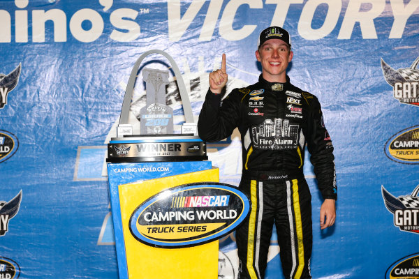 NASCAR Camping World Truck Series
Drivin’ For Linemen 200
Gateway Motorsports Park, Madison, IL USA
Saturday 17 June 2017
John Hunter Nemechek, Chevrolet Silverado Victory Lane
World Copyright: Barry Cantrell
LAT Images NASCAR Camping World Truck Series
Drivin’ For Linemen 200
Gateway Motorsports Park, Madison, IL USA
Saturday 17 June 2017
John Hunter Nemechek, Chevrolet Silverado Victory Lane
World Copyright: Barry Cantrell
LAT Images