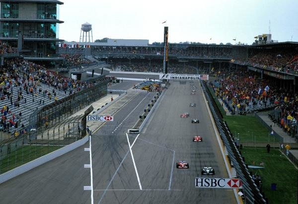 Mid-way down the main straight, Juan Pablo Montoya (COL), BMW Williams FW25, and Rubens Barrichello (BRA), Ferrari F2003-GA, line up side by side heading into turn 1 on lap 3. David Coulthard (GBR), McLaren Mercedes MP4-17D is in front of them.
United States Grand Prix, Rd15, Indianapolis Motor Speedway, Indianapolis, USA. 28 September 2003.
BEST IMAGE Mid-way down the main straight, Juan Pablo Montoya (COL), BMW Williams FW25, and Rubens Barrichello (BRA), Ferrari F2003-GA, line up side by side heading into turn 1 on lap 3. David Coulthard (GBR), McLaren Mercedes MP4-17D is in front of them.
United States Grand Prix, Rd15, Indianapolis Motor Speedway, Indianapolis, USA. 28 September 2003.
BEST IMAGE