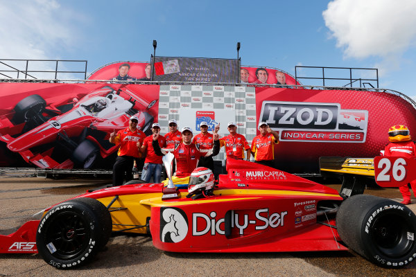 20-21 July, 2012, Edmonton, Alberta, Canada
Carlos Munoz and team in Victory Lane
(c)2012, Michael L. Levitt
LAT Photo USA 20-21 July, 2012, Edmonton, Alberta, Canada
Carlos Munoz and team in Victory Lane
(c)2012, Michael L. Levitt
LAT Photo USA
