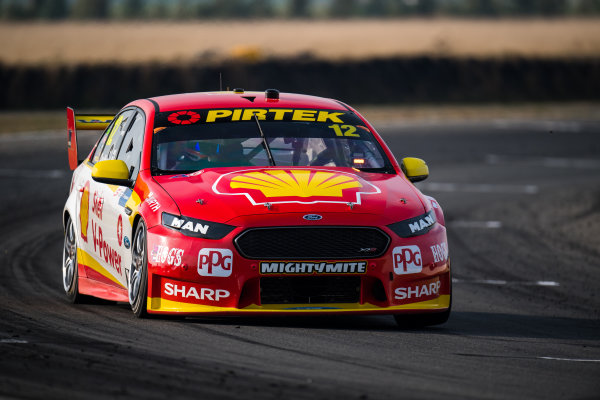 2017 Supercars Championship Round 2. 
Tasmania SuperSprint, Simmons Plains Raceway, Tasmania, Australia.
Friday April 7th to Sunday April 9th 2017.
Fabian Coulthard drives the #12 Shell V-Power Racing Team Ford Falcon FGX.
World Copyright: Daniel Kalisz/LAT Images
Ref: Digital Image 070417_VASCR2_DKIMG_1587.JPG