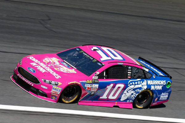 Monster Energy NASCAR Cup Series
Bank of America 500
Charlotte Motor Speedway, Concord, NC
Friday 6 October 2017
Danica Patrick, Stewart-Haas Racing, Warriors in Pink Ford Fusion
World Copyright: Matthew T. Thacker
LAT Images