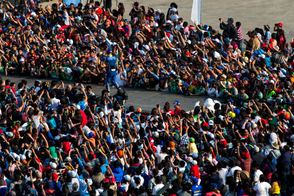 2015/2016 FIA Formula E Championship.
Mexico City ePrix, Autodromo Hermanos Rodriguez, Mexico City, Mexico.
Saturday 12 March 2016.
Sebastien Buemi (SUI), Renault e.Dams Z.E.15.
Photo: Zak Mauger/LAT/Formula E
ref: Digital Image _79P3901 2015/2016 FIA Formula E Championship.
Mexico City ePrix, Autodromo Hermanos Rodriguez, Mexico City, Mexico.
Saturday 12 March 2016.
Sebastien Buemi (SUI), Renault e.Dams Z.E.15.
Photo: Zak Mauger/LAT/Formula E
ref: Digital Image _79P3901