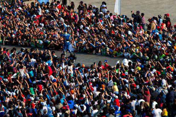 2015/2016 FIA Formula E Championship.
Mexico City ePrix, Autodromo Hermanos Rodriguez, Mexico City, Mexico.
Saturday 12 March 2016.
Sebastien Buemi (SUI), Renault e.Dams Z.E.15.
Photo: Zak Mauger/LAT/Formula E
ref: Digital Image _79P3901