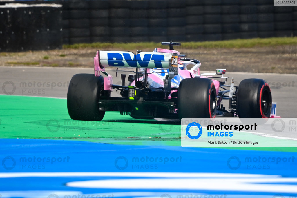 Sergio Perez, Racing Point RP20, spins Sergio Perez, Racing Point RP20, spins