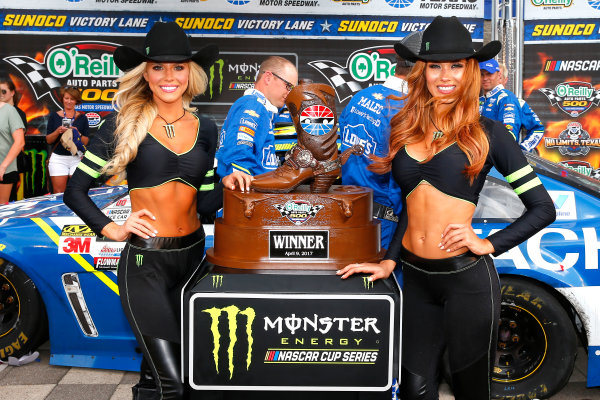 2017 Monster Energy NASCAR Cup Series
O'Reilly Auto Parts 500
Texas Motor Speedway, Fort Worth, TX USA
Sunday 9 April 2017
Monster Energy girls in victory lane
World Copyright: Russell LaBounty/LAT Images
ref: Digital Image 17TEX1rl_5292 2017 Monster Energy NASCAR Cup Series
O'Reilly Auto Parts 500
Texas Motor Speedway, Fort Worth, TX USA
Sunday 9 April 2017
Monster Energy girls in victory lane
World Copyright: Russell LaBounty/LAT Images
ref: Digital Image 17TEX1rl_5292