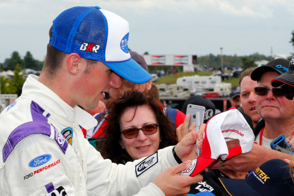 NASCAR Camping World Truck Series
Chevrolet Silverado 250
Canadian Tire Motorsport Park
Bowmanville, ON CAN
Sunday 3 September 2017
Austin Cindric, Draw-Tite\Reese Ford F150 celebrates in victory lane
World Copyright: Russell LaBounty
LAT Images