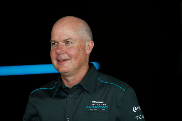 Jaguar Racing Official Formula E Launch
Jaguar Heritage Collections Centre, Gaydon, UK
Thursday 8 September 2016
Craig Wilson (Managing Director, Williams Advanced Engineering).
World Copyright: Andrew Ferraro/LAT Photographic
ref: Digital Image _FER6629 Jaguar Racing Official Formula E Launch
Jaguar Heritage Collections Centre, Gaydon, UK
Thursday 8 September 2016
Craig Wilson (Managing Director, Williams Advanced Engineering).
World Copyright: Andrew Ferraro/LAT Photographic
ref: Digital Image _FER6629