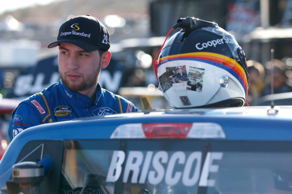 NASCAR Camping World Truck Series
Lucas Oil 150
Phoenix Raceway, Avondale, AZ USA
Friday 10 November 2017
Chase Briscoe, Brad Keselowski's Checkered Flag Foundation/Fisher House Foundation Ford F150
World Copyright: Matthew T. Thacker
LAT Images NASCAR Camping World Truck Series
Lucas Oil 150
Phoenix Raceway, Avondale, AZ USA
Friday 10 November 2017
Chase Briscoe, Brad Keselowski's Checkered Flag Foundation/Fisher House Foundation Ford F150
World Copyright: Matthew T. Thacker
LAT Images