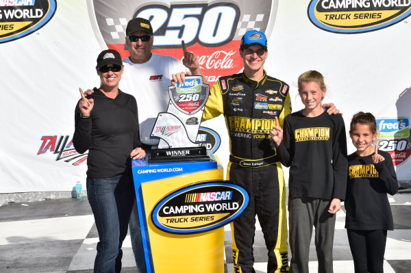 21-22 October, 2016, Talladega, Alabama USA
Grant Enfinger wins at Talladega
©2016, John Harrelson / LAT Photo USA 21-22 October, 2016, Talladega, Alabama USA
Grant Enfinger wins at Talladega
©2016, John Harrelson / LAT Photo USA