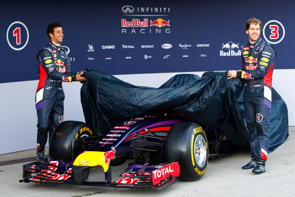 2014 F1 Pre Season Test 1 - Preview
Circuito de Jerez, Jerez, Spain.
Tuesday 28 January 2014.
Sebastian Vettel, Red Bull Racing. and Daniel Ricciardo, Red Bull Racing at the launch of the Red Bull RB10.
World Copyright: Alastair Staley/LAT Photographic.
ref: Digital Image _A8C7602