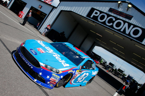 Monster Energy NASCAR Cup Series
AXALTA presents the Pocono 400
Pocono Raceway, Long Pond, PA USA
Friday 9 June 2017
Darrell Wallace Jr, Richard Petty Motorsports, Smithfield Ford Fusion
World Copyright: Lesley Ann Miller
LAT Images
ref: Digital Image lam_170609POC10227