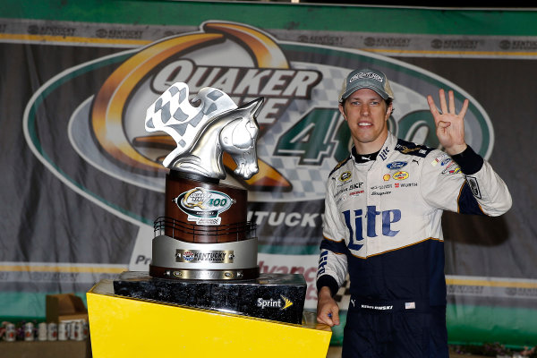7-9 July, 2016, Sparta, Kentucky USA
Brad Keselowski celebrates in victory lane
©2016, Russell LaBounty
LAT Photo USA 7-9 July, 2016, Sparta, Kentucky USA
Brad Keselowski celebrates in victory lane
©2016, Russell LaBounty
LAT Photo USA