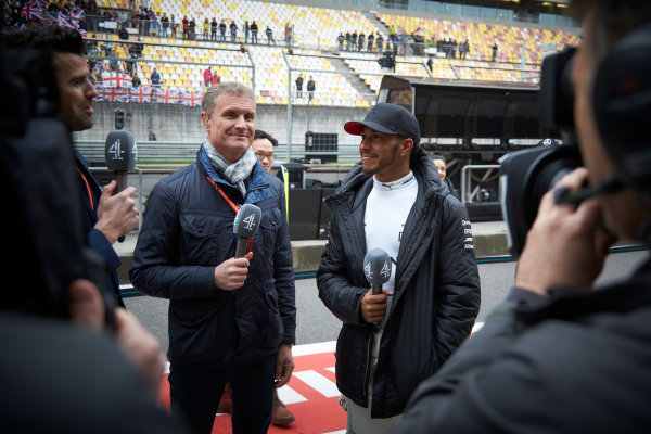 Shanghai International Circuit, Shanghai, China. 
Sunday 9 April 2017.
Lewis Hamilton, Mercedes AMG, 1st Position, is interviewed after the race by David Coulthard, Commentator and Presenter, Channel 4 F1.
World Copyright: Steve Etherington/LAT Images
ref: Digital Image SNE28655