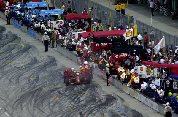 2000 CART Miami G
P. Homestead-Miami Speedway
Miami, Florida, USA, 26 March, 2000
1999 Champion Juan Montoya (Target Ganassi Lola-Toyota) retired with engine failure
-2000, Michael L. Levitt, USA
LAT PHOTOGRAPHIC
2000 CART Miami G
P. Homestead-Miami Speedway
Miami, Florida, USA, 26 March, 2000
1999 Champion Juan Montoya (Target Ganassi Lola-Toyota) retired with engine failure
-2000, Michael L. Levitt, USA
LAT PHOTOGRAPHIC