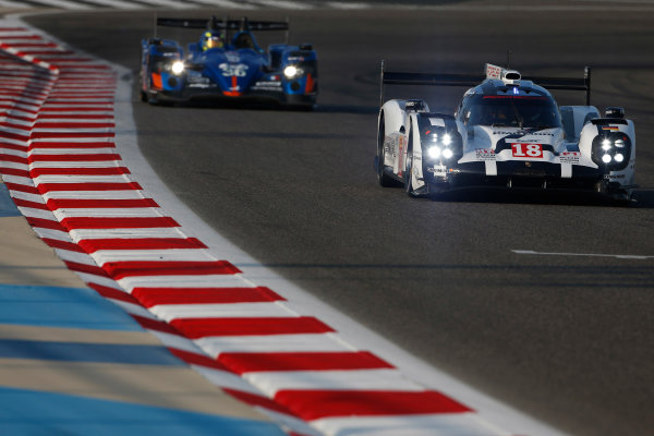 2015 FIA World Endurance Championship
Bahrain 6-Hours
Bahrain International Circuit, Bahrain
Saturday 21 November 2015.
Romain Dumas, Neel Jani, Marc Lieb (#18 LMP1 Porsche AG Porsche 919 Hybrid) leads Nelson Panciatici, Paul Loup Chatin, Tom Dillmann (#36 LMP2 Signatech Alpine Alpine A450B Nissan).
World Copyright: Alastair Staley/LAT Photographic
ref: Digital Image _79P0592 2015 FIA World Endurance Championship
Bahrain 6-Hours
Bahrain International Circuit, Bahrain
Saturday 21 November 2015.
Romain Dumas, Neel Jani, Marc Lieb (#18 LMP1 Porsche AG Porsche 919 Hybrid) leads Nelson Panciatici, Paul Loup Chatin, Tom Dillmann (#36 LMP2 Signatech Alpine Alpine A450B Nissan).
World Copyright: Alastair Staley/LAT Photographic
ref: Digital Image _79P0592