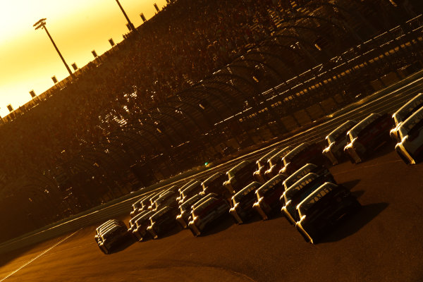NASCAR XFINITY Series
Ford EcoBoost 300
Homestead-Miami Speedway, Homestead, FL USA
Saturday 18 November 2017
Cole Custer, Haas Automation Ford Mustang leads the field into the sunset
World Copyright: Michael L. Levitt
LAT Images NASCAR XFINITY Series
Ford EcoBoost 300
Homestead-Miami Speedway, Homestead, FL USA
Saturday 18 November 2017
Cole Custer, Haas Automation Ford Mustang leads the field into the sunset
World Copyright: Michael L. Levitt
LAT Images