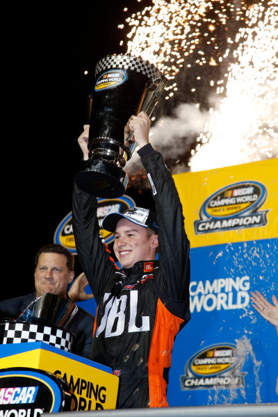 NASCAR Camping World Truck Series
Ford EcoBoost 200
Homestead-Miami Speedway, Homestead, FL USA
Friday 17 November 2017
Christopher Bell, JBL Toyota Tundra championship celebration
World Copyright: Lesley Ann Miller
LAT Images NASCAR Camping World Truck Series
Ford EcoBoost 200
Homestead-Miami Speedway, Homestead, FL USA
Friday 17 November 2017
Christopher Bell, JBL Toyota Tundra championship celebration
World Copyright: Lesley Ann Miller
LAT Images