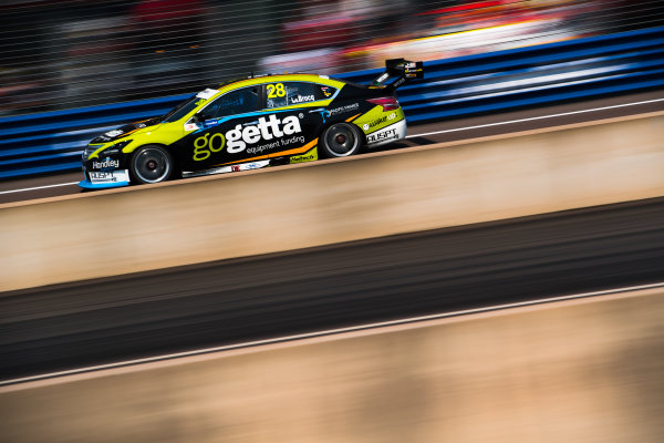 2017 Supercars Championship Round 6. 
Darwin Triple Crown, Hidden Valley Raceway, Northern Territory, Australia.
Friday June 16th to Sunday June 18th 2017.
Jack Le Brocq drives the #28 GoGetta Racing Nissan Altima.
World Copyright: Daniel Kalisz/LAT Images
Ref: Digital Image 160617_VASCR6_DKIMG_1071.JPG