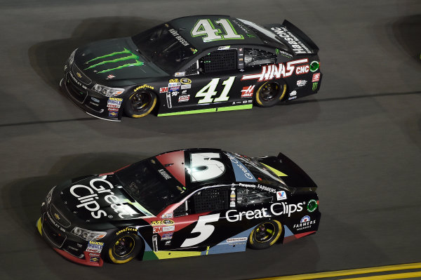 12-13 February, 2016, Daytona Beach, Florida, USA
Kasey Kahne (5), Kurt Busch (41)
?2016, John Harrelson / LAT Photo USA
12-13 February, 2016, Daytona Beach, Florida, USA
Kasey Kahne (5), Kurt Busch (41)
?2016, John Harrelson / LAT Photo USA