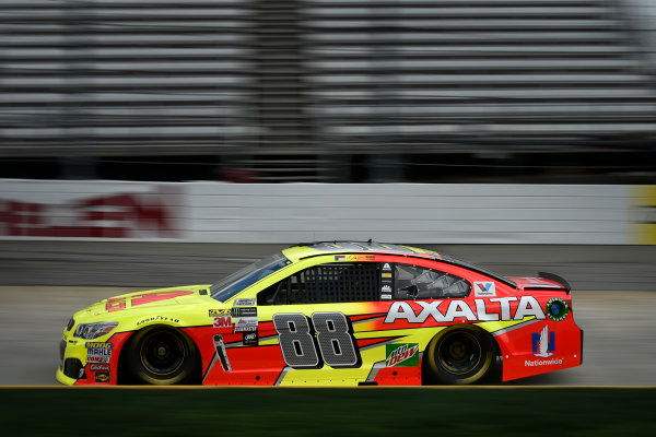 2017 Monster Energy NASCAR Cup Series
STP 500
Martinsville Speedway, Martinsville, VA USA
Friday 31 March 2017
Dale Earnhardt Jr
World Copyright: Scott R LePage/LAT Images
ref: Digital Image lepage-170331-mv-0079