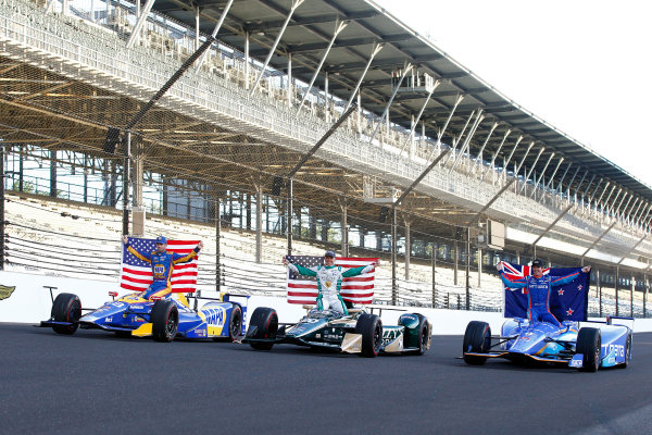 Verizon IndyCar Series
Indianapolis 500 Qualifying
Indianapolis Motor Speedway, Indianapolis, IN USA
Monday 22 May 2017
Scott Dixon, Chip Ganassi Racing Teams Honda, Ed Carpenter, Ed Carpenter Racing Chevrolet, Alexander Rossi, Andretti Herta Autosport with Curb-Agajanian Honda 
World Copyright: Phillip Abbott
LAT Images
ref: Digital Image abbott_indyQ_0517_21614