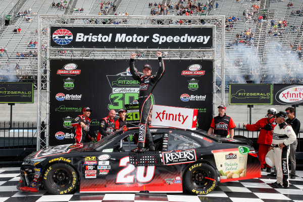 NASCAR Xfinity Series
Fitzgerald Glider Kits 300
Bristol Motor Speedway, Bristol, TN USA
Saturday 22 April 2017
Erik Jones, Reser's American Classic Toyota Camry, victory lane
World Copyright: Lesley Ann Miller
LAT Images
ref: Digital Image lam_170422BMS34862