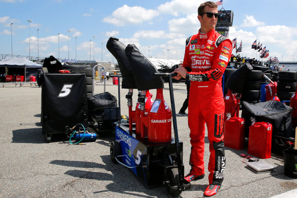 Monster Energy NASCAR Cup Series
Toyota Owners 400
Richmond International Raceway, Richmond, VA USA
Friday 28 April 2017
Kasey Kahne, Hendrick Motorsports, AARP Drive to End Hunger Chevrolet SS
World Copyright: Russell LaBounty
LAT Images
ref: Digital Image 17RIC1Jrl_0156