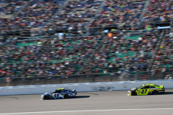 Monster Energy NASCAR Cup Series
Hollywood Casino 400
Kansas Speedway, Kansas City, KS USA
Sunday 22 October 2017
Jimmie Johnson, Hendrick Motorsports, Lowe's Chevrolet SS, Paul Menard, Richard Childress Racing, Richmond/Menards Chevrolet SS
World Copyright: John K Harrelson
LAT Images