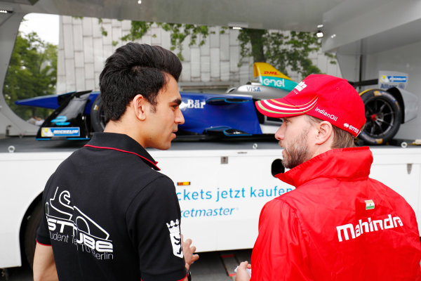 2016/2017 FIA Formula E Championship.
Round 7 - Berlin ePrix, Tempelhof Airport, Berlin, Germany.
Thursday 08 June 2017.
Nick Heidfeld (GER), Mahindra Racing, Spark-Mahindra, Mahindra M3ELECTRO, attends a publicity event in Berlin city.
Photo: Sam Bloxham/LAT/Formula E
ref: Digital Image _W6I6884