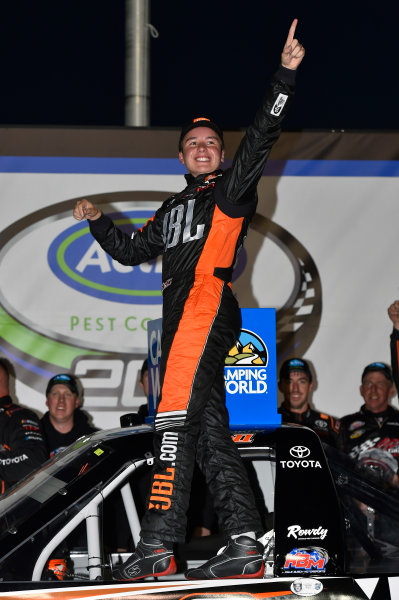 2017 NASCAR Camping World Truck Series - Active Pest Control 200
Atlanta Motor Speedway, Hampton, GA USA
Saturday 4 March 2017
Christopher Bell celebrates his win in Victory Lane
World Copyright: Nigel Kinrade/LAT Images
ref: Digital Image 17ATL1nk06552 2017 NASCAR Camping World Truck Series - Active Pest Control 200
Atlanta Motor Speedway, Hampton, GA USA
Saturday 4 March 2017
Christopher Bell celebrates his win in Victory Lane
World Copyright: Nigel Kinrade/LAT Images
ref: Digital Image 17ATL1nk06552