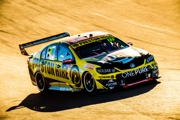 2017 Supercars Championship Round 9. 
Sydney SuperSprint, Sydney Motorsport Park, Eastern Creek, Australia.
Friday 18th August to Sunday 20th August 2017.
Lee Holdsworth, Team 18 Holden. 
World Copyright: Daniel Kalisz/LAT Images
Ref: Digital Image 180817_VASCR9_DKIMG_2437.NEF