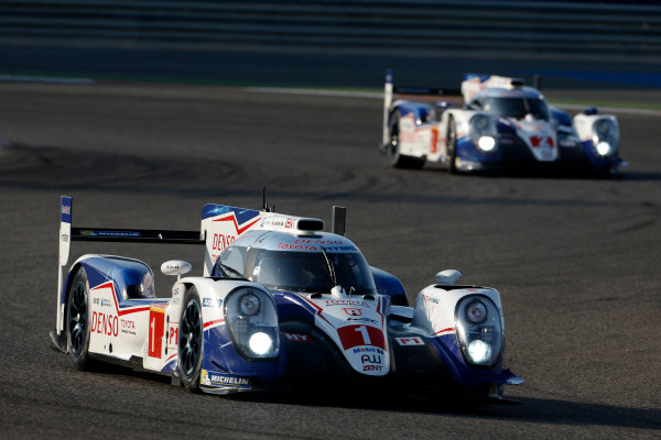 2015 FIA World Endurance Championship
Bahrain 6-Hours
Bahrain International Circuit, Bahrain
Saturday 21 November 2015.
Anthony Davidson, S?bastien Buemi, Kazuki Nakajima (#1 LMP1 Toyota Racing Toyota TS 040 Hybrid) leads Alexander Wurz, St?phane Sarrazin, Mike Conway (#2 LMP1 Toyota Racing Toyota TS 040 Hybrid).
World Copyright: Alastair Staley/LAT Photographic
ref: Digital Image _79P0233