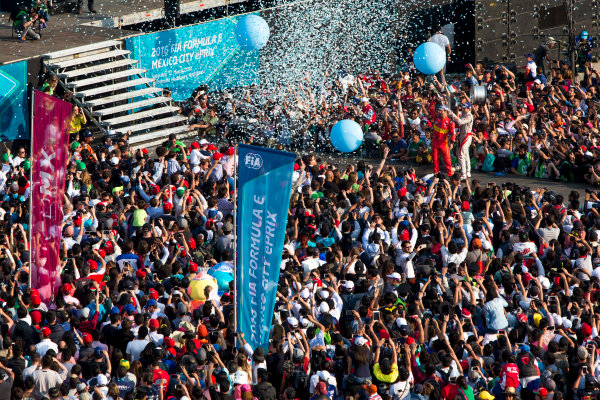 2015/2016 FIA Formula E Championship.
Mexico City ePrix, Autodromo Hermanos Rodriguez, Mexico City, Mexico.
Saturday 12 March 2016.
Jerome D'Ambrosio (FRA) Dragon Racing - Venturi VM200-FE-01, Lucas Di Grassi (BRA), ABT Audi Sport FE01.
Photo: Zak Mauger/LAT/Formula E
ref: Digital Image _79P4165