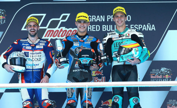 2017 Moto3 Championship - Round 4
Jerez, Spain
Sunday 7 May 2017
Podium: race winner Aron Canet, Estrella Galicia 0,0, second place Romano Fenati, Marinelli Rivacold Snipers, third place Joan Mir, Leopard Racing
World Copyright: Gold & Goose Photography/LAT Images
ref: Digital Image 668716