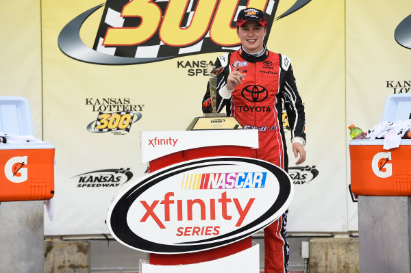 NASCAR XFINITY Series
Kansas Lottery 300
Kansas Speedway, Kansas City, KS USA
Saturday 21 October 2017
Christopher Bell, JBL Toyota Camry, Celebrates in Victory Lane.
World Copyright: John K Harrelson
LAT Images