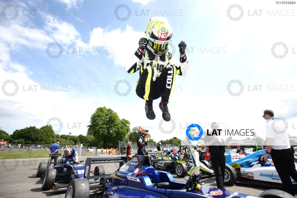 2016 BRDC F3 Championship
Oulton Park, Cheshire, 28th-30th May 2016,
Ricky Collard (GBR) Carlin BRDC F3
World Copyright.Ebrey/LAT Photographic 2016 BRDC F3 Championship
Oulton Park, Cheshire, 28th-30th May 2016,
Ricky Collard (GBR) Carlin BRDC F3
World Copyright.Ebrey/LAT Photographic
