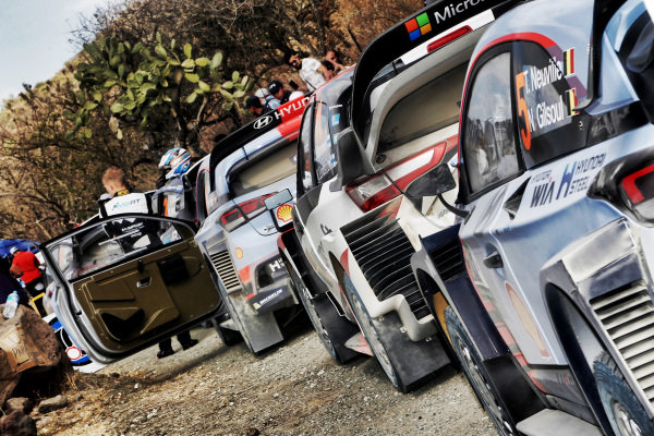 The cars of Thierry Neuville (BEL) / Nicolas Gilsoul (BEL), Hyundai Motorsport i20 Coupe WRC and Jari-Matti Latvala (FIN) / Miikka Anttila (FIN), Toyota Gazoo Racing Toyota Yaris WRC at World Rally Championship, Rd3, Rally Mexico, Preparations and Shakedown, Leon, Mexico, 8 March 2017.